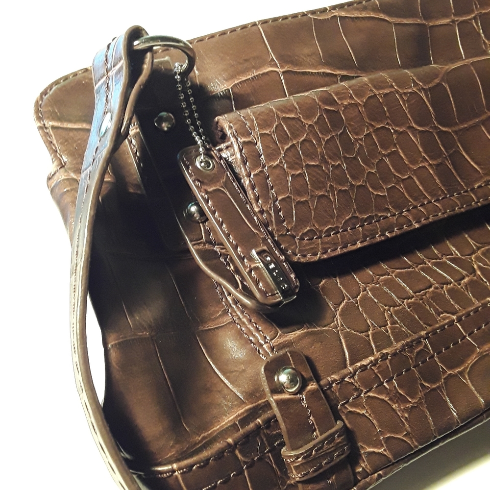 Relic Brown Alligator Design Shoulder Bag Purse